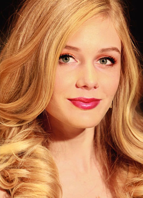 Senior Stylist Zaine